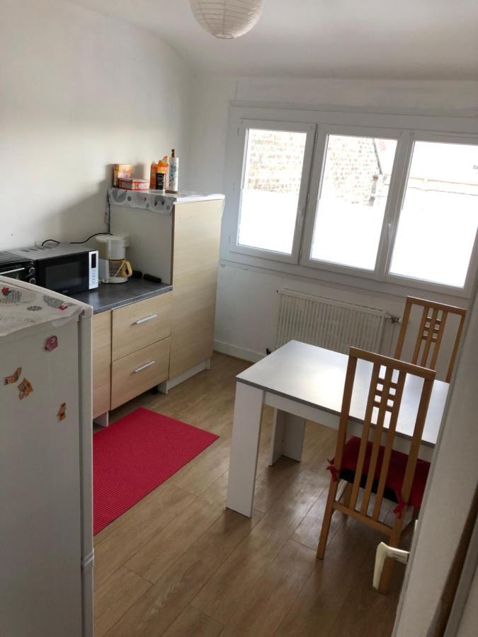 Gite De La Nievre - Centre Ville-2E Etage Flixecourt 外观 照片