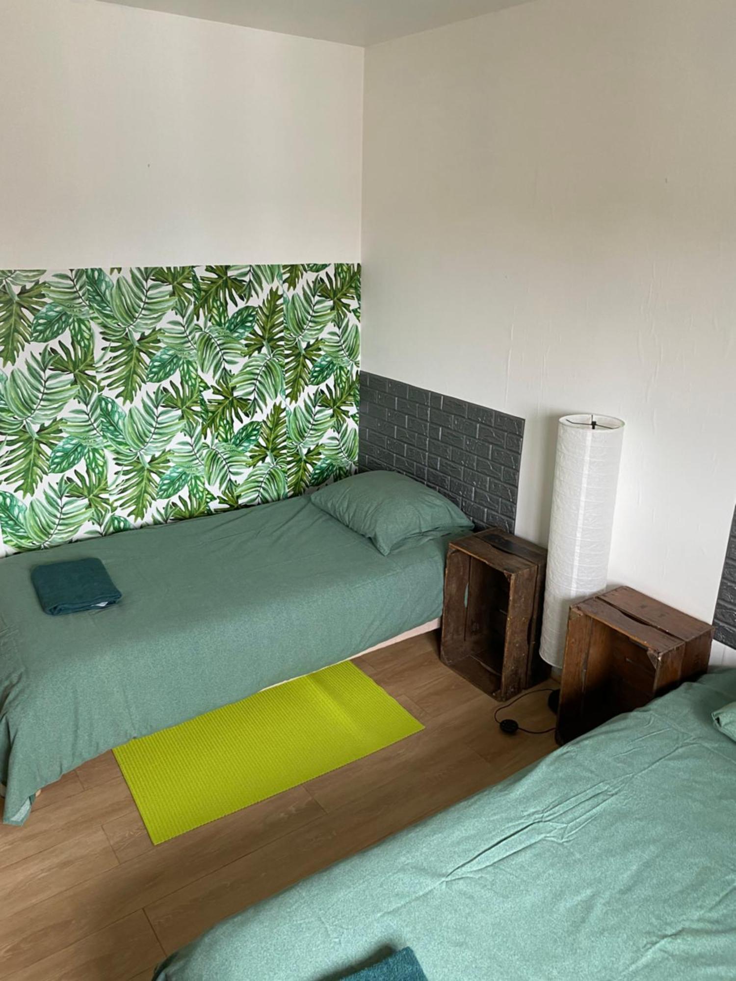 Gite De La Nievre - Centre Ville-2E Etage Flixecourt 外观 照片